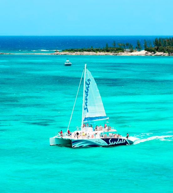 Nassau Reggae Catamaran Cruise & Beach Break