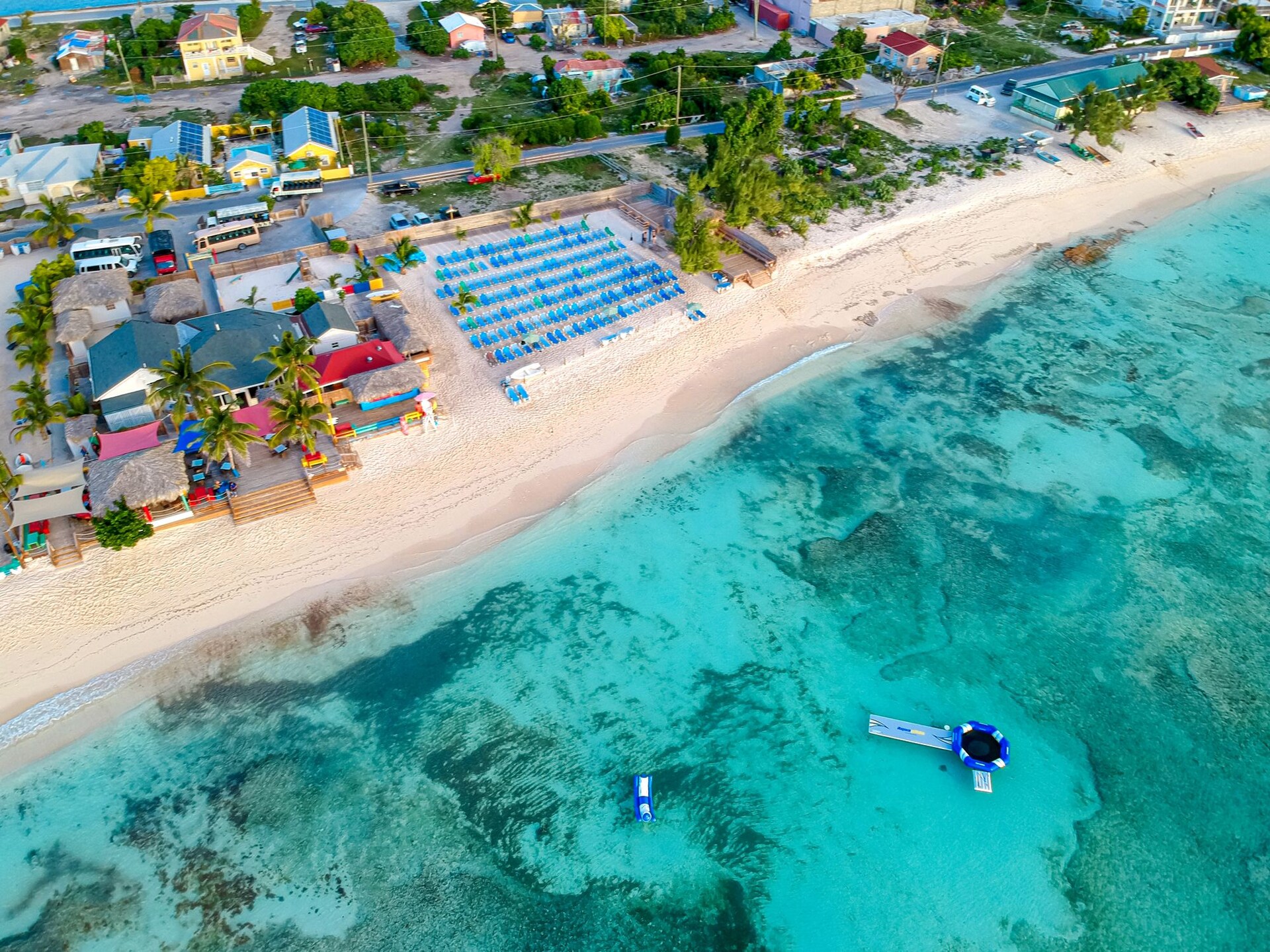 Bajari Beach Club Turks Caicos