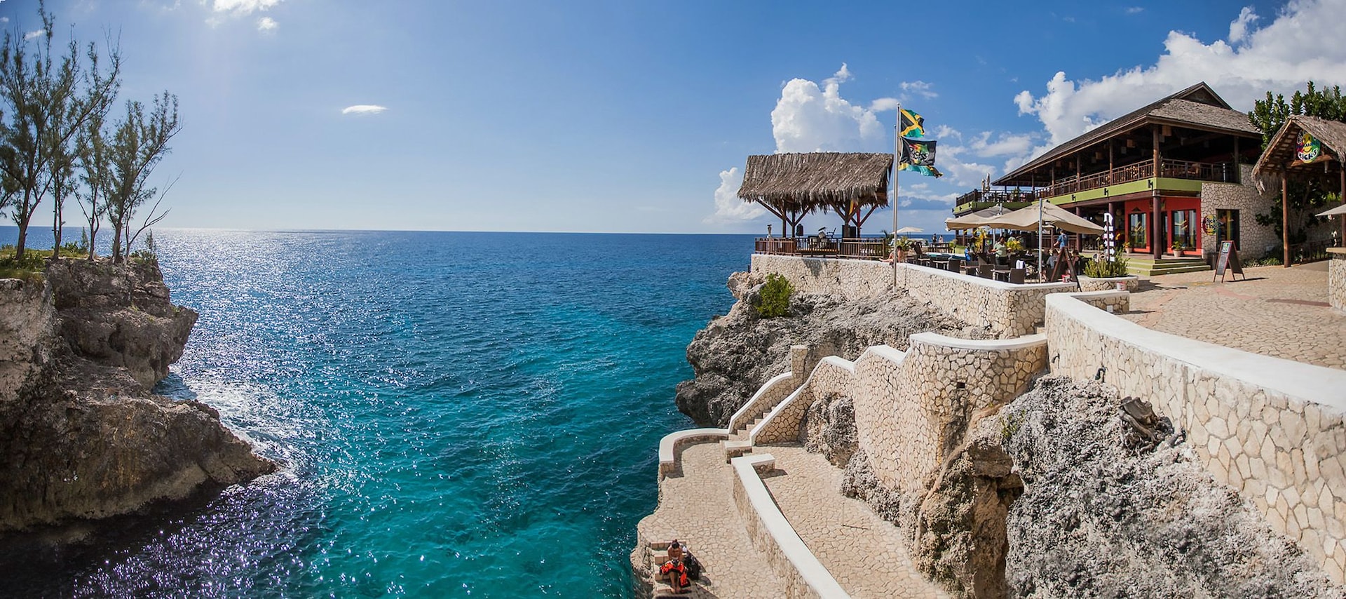 cliff-jumping-in-Jamaica