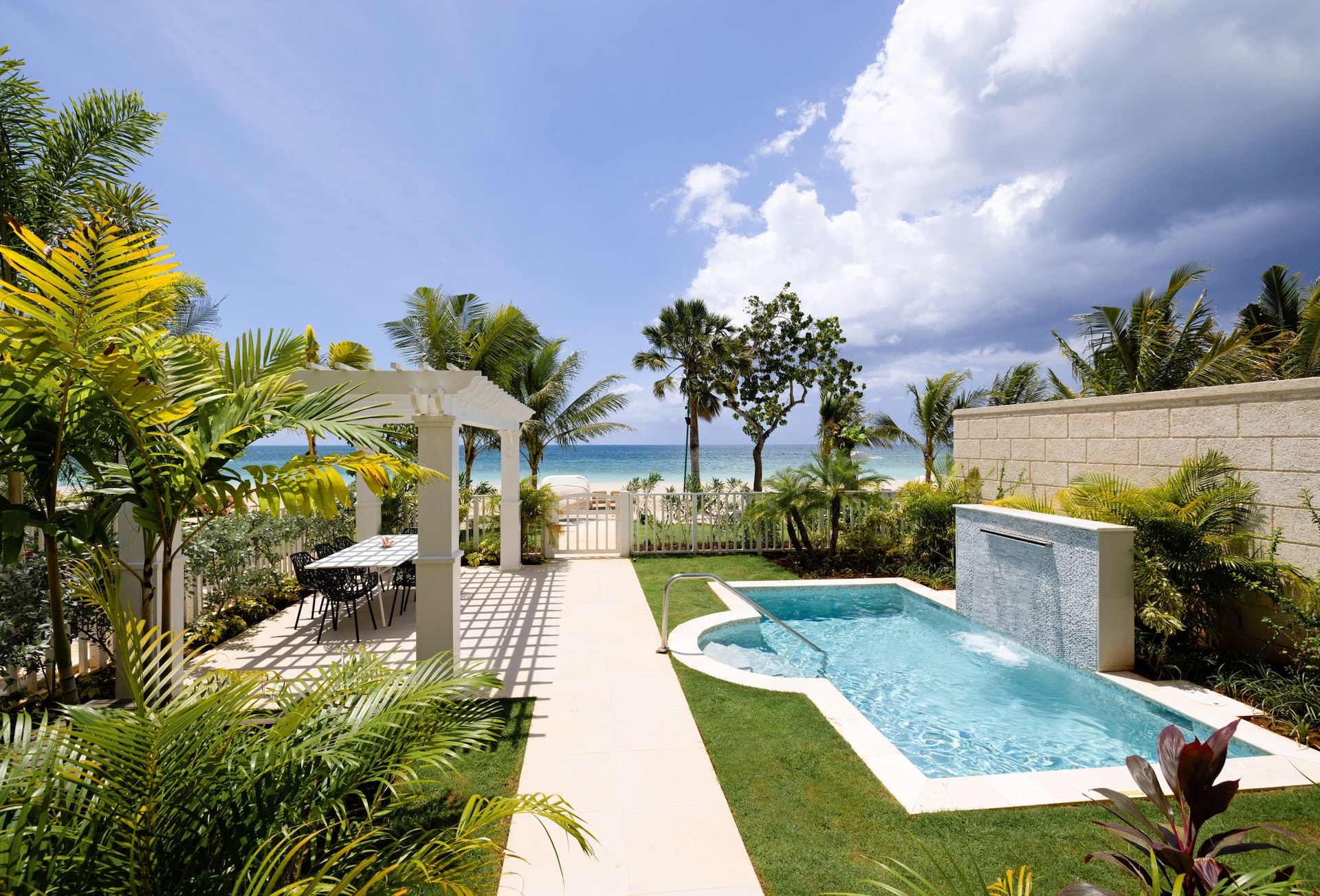 Beaches-Negril_Firesky-Villa-Exterior_1--1-