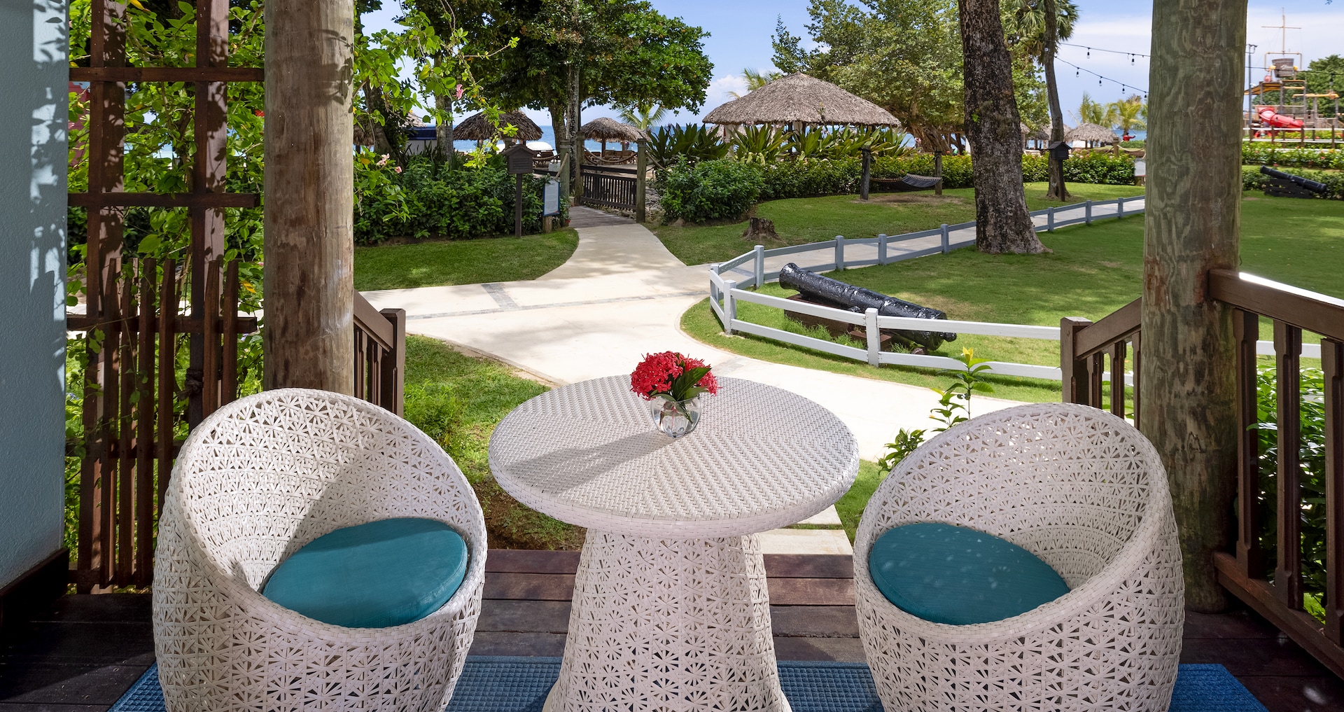 Negril Resort & Spa - Tropical Oceanview Walkout Oversized Concierge Family Suite
