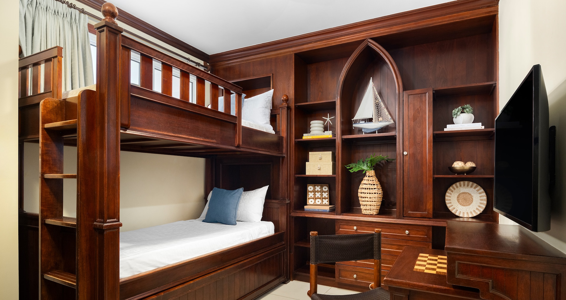 Turks & Caicos Resort & Spa - Italian Poolside Walkout Concierge Family Suite with Kids Room