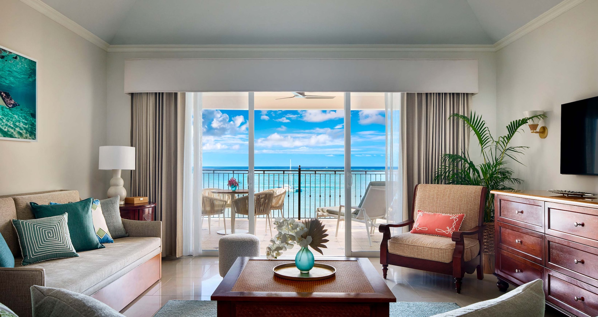 Turks & Caicos Resort & Spa - Italian Beachfront Penthouse Two Bedroom Imperial Butler Family Suite