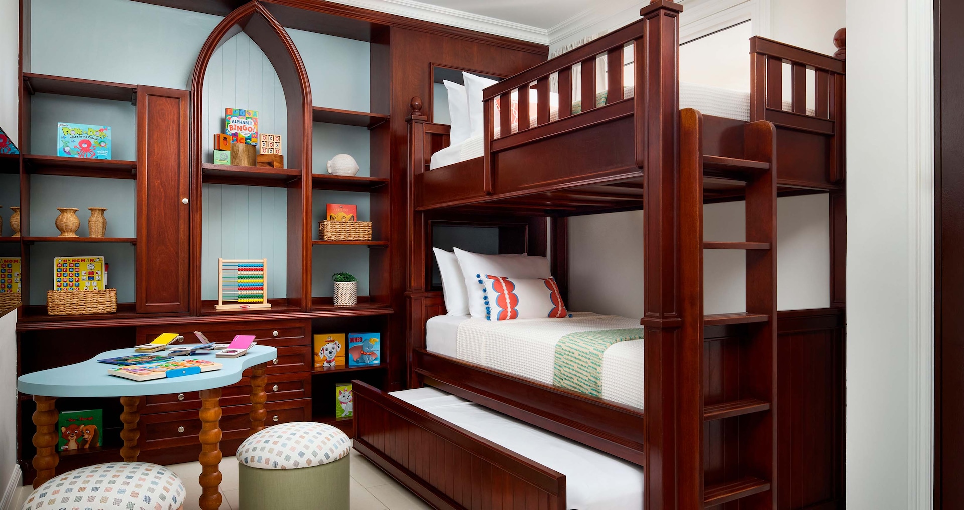 Turks & Caicos Resort & Spa - Italian Oceanfront Concierge Family Suite with Kids Room