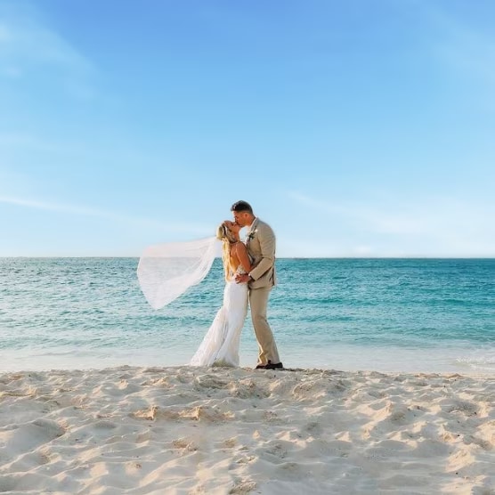 @sandalsbeachesweddings