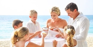 Beaches ReTie the Knot Couples in for a Treat This Fall! 