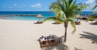 Sandals and Beaches Luxury Included® Honeymoons Offer the Best of Both Worlds