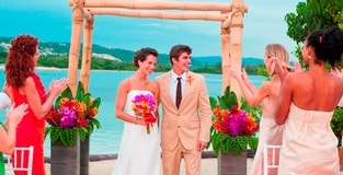 Top 5 Reasons To Get Married In The Fall
