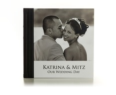 Show Off Your WeddingMoon® With Timeless Flush Mount Wedding Albums