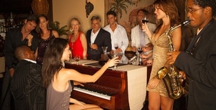 Sandals Select Highlight: Manager’s & Chairman’s Wine List Savings  