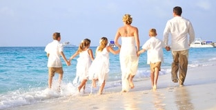 Beaches WeddingMoon® Groups Fall for MORE This Fall!