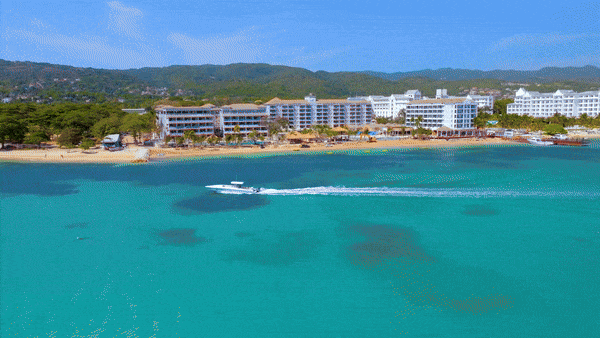 Sandals Dunn's River