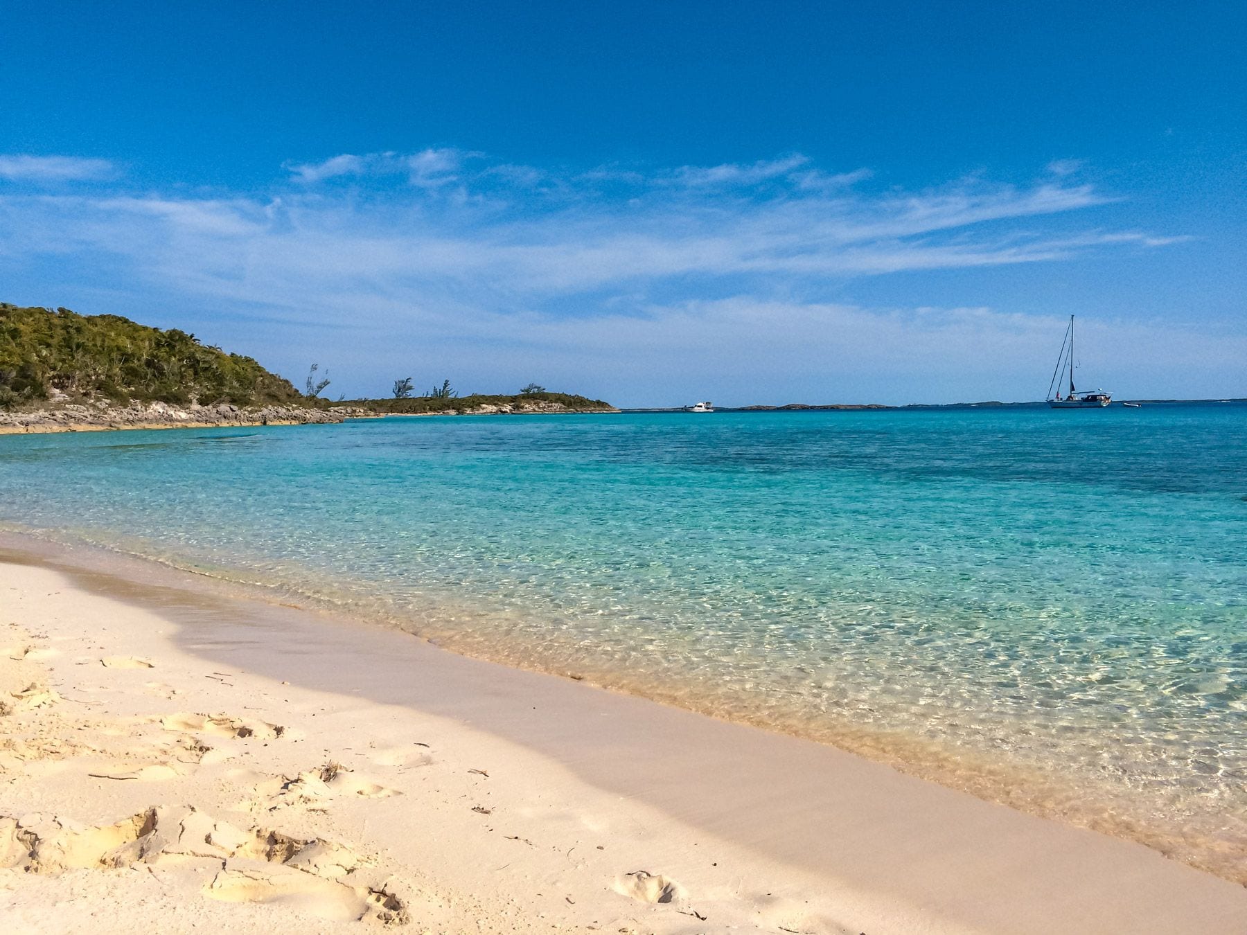 8-Xuma-beach-Highbourne-Cay-island-Exuma---15