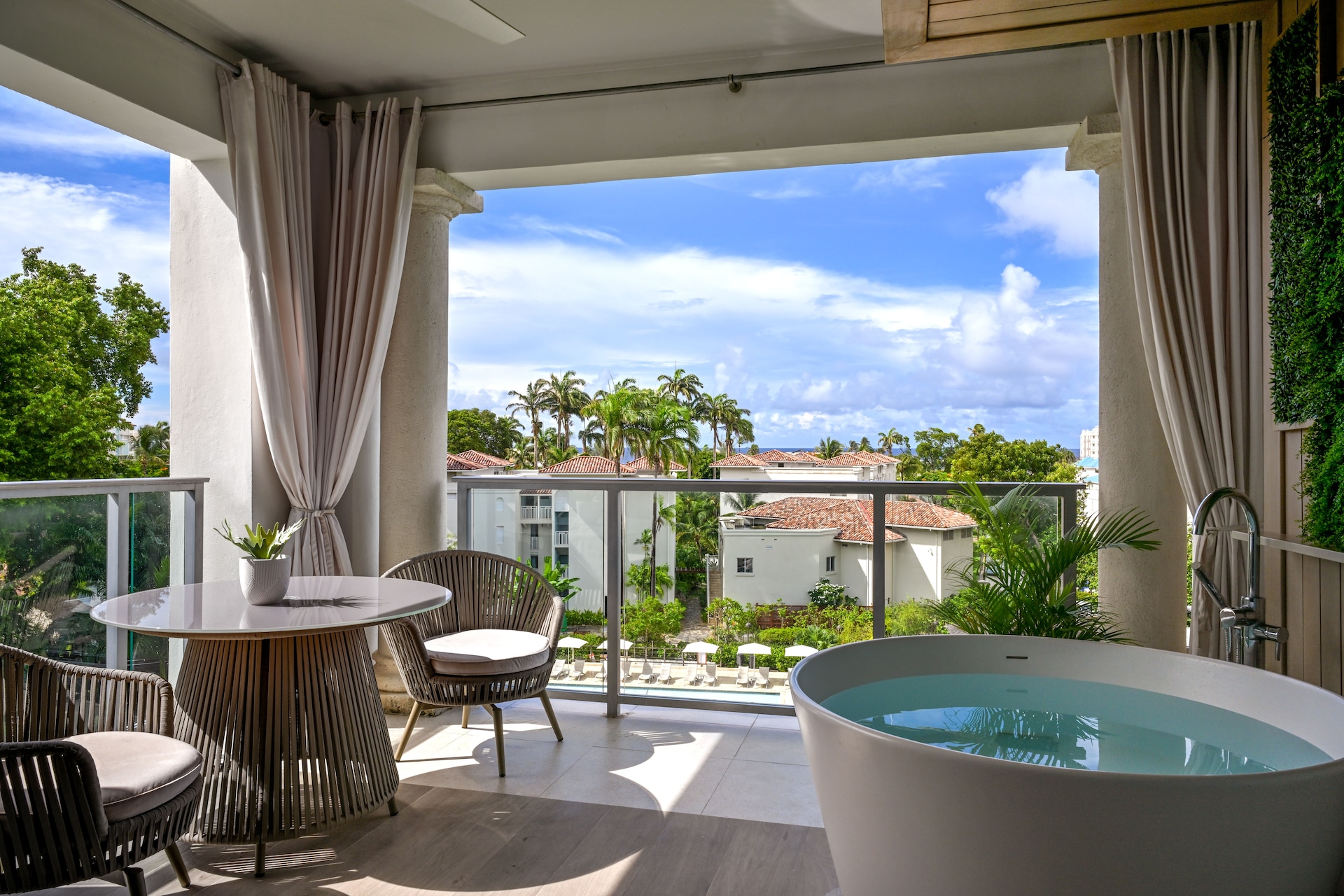 JPG-Version-SBR-Room-SSHL-Balcony