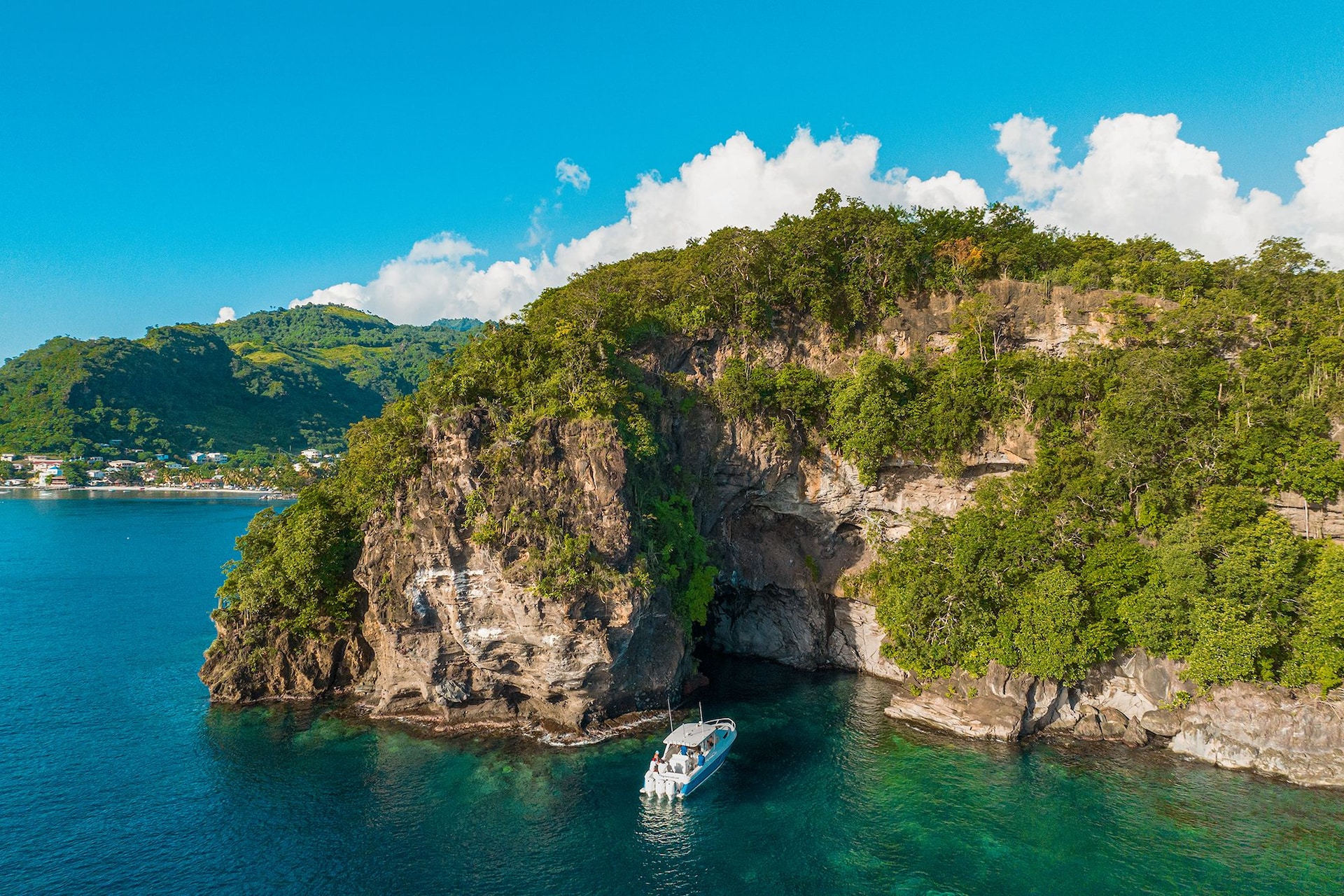 SSV Saint Vincent Destination Terrain Aerial