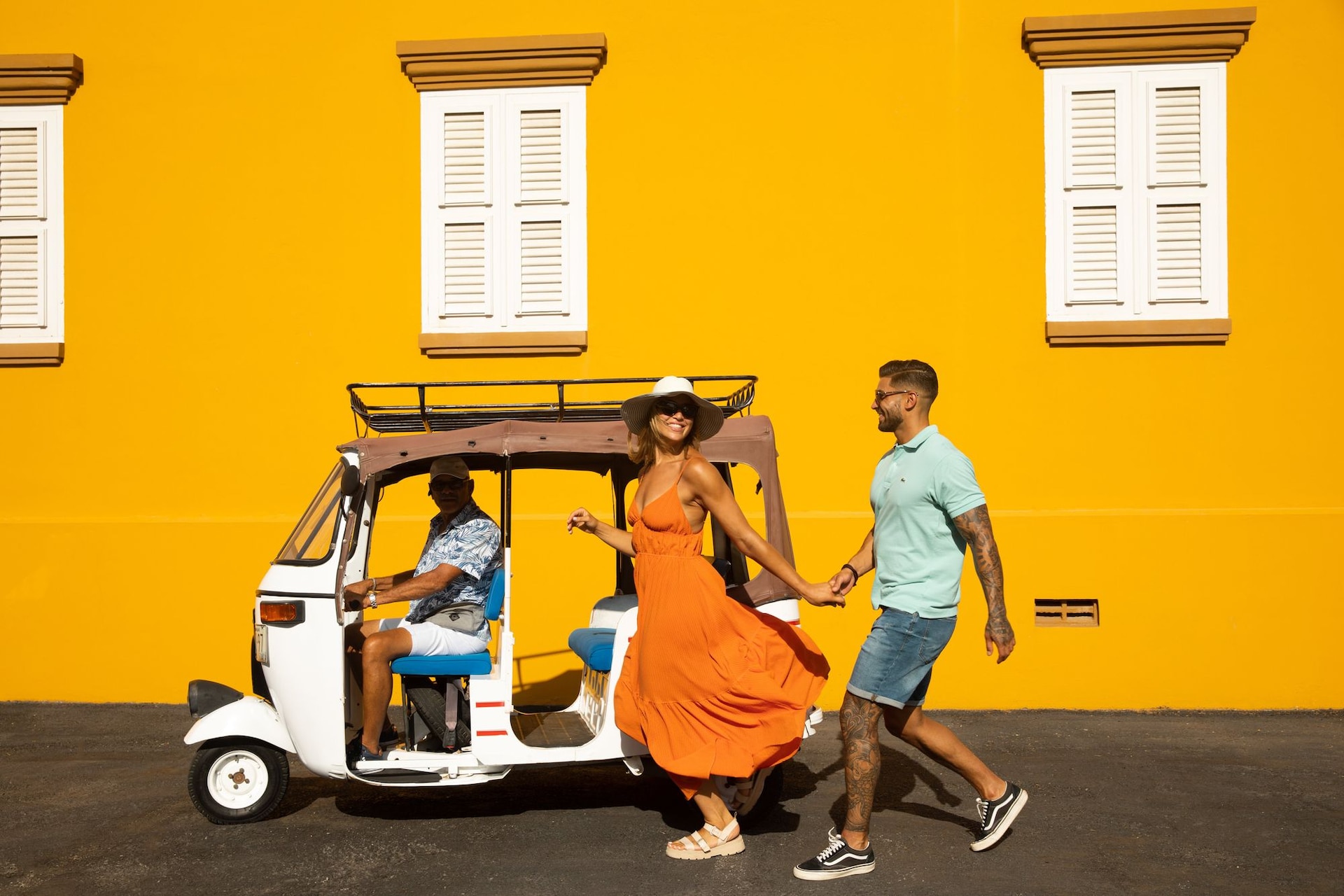 curacao-destination-tuktuk--1-