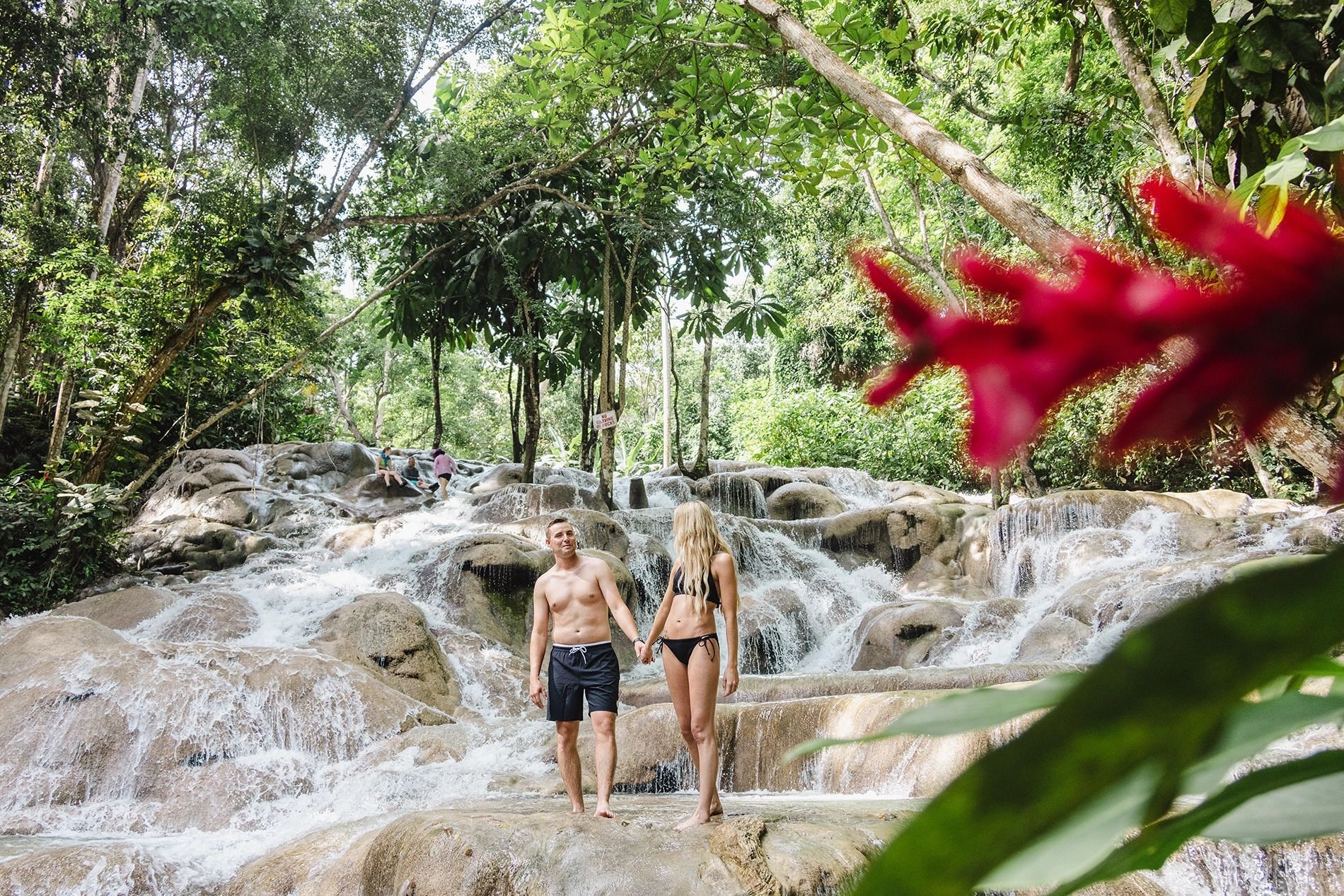 dunns-river-falls-couple-2