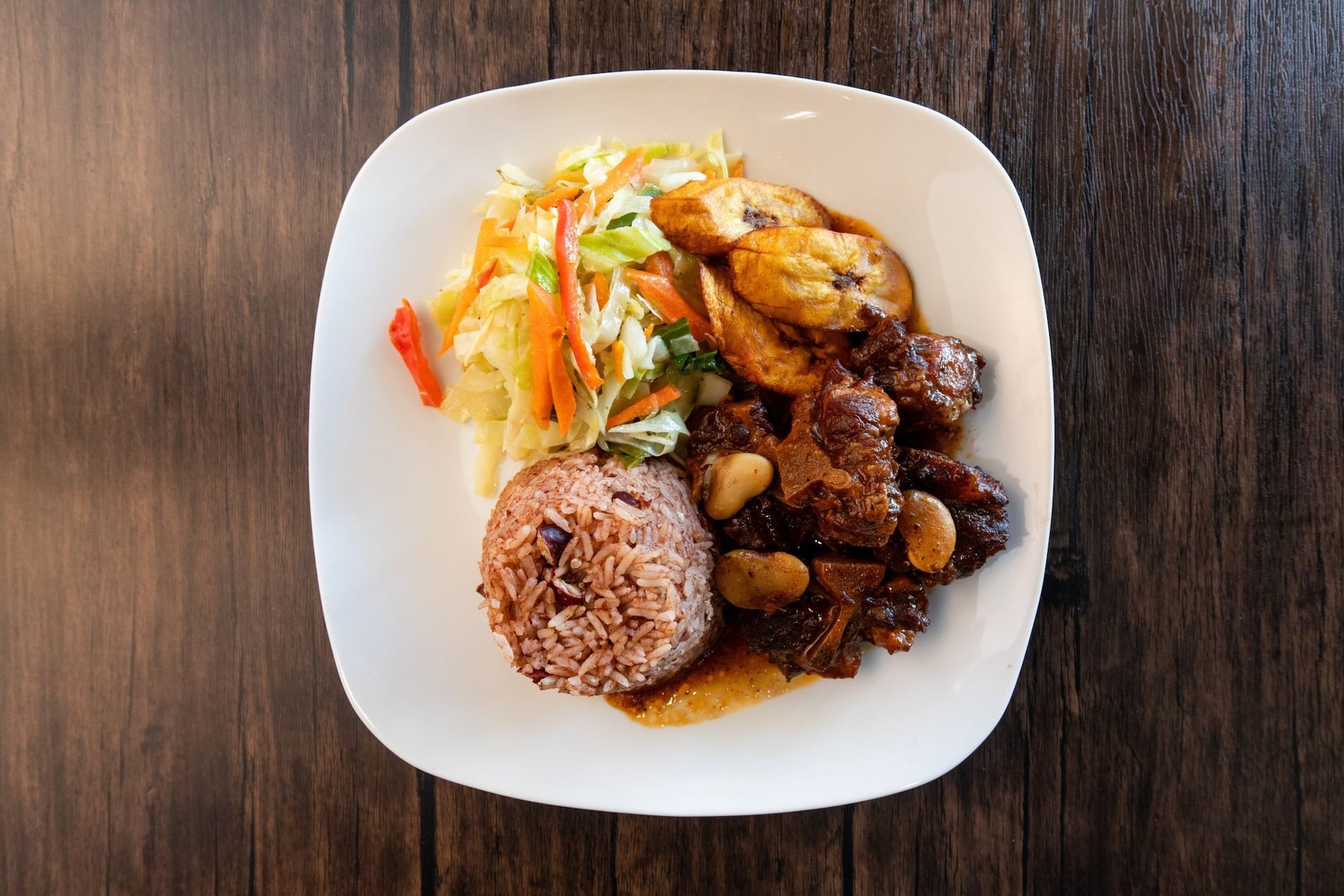 jamaica-oxtail-2-BrittanyD-Shutterstock