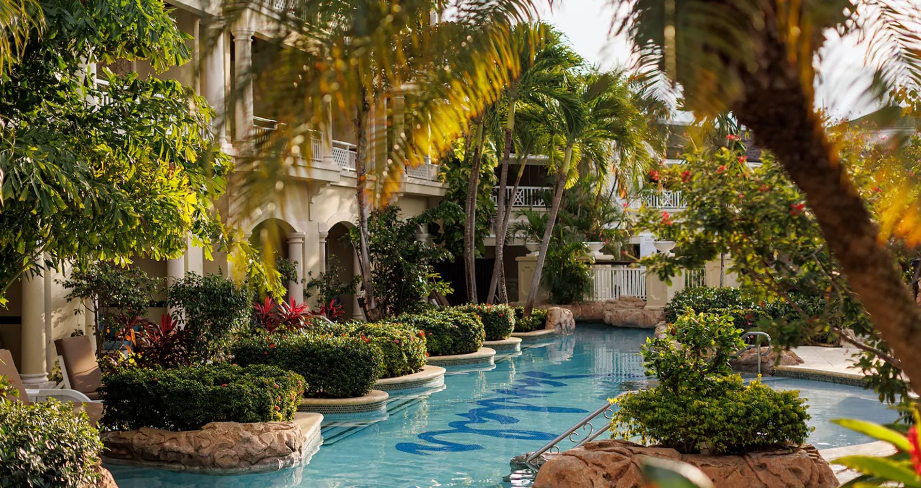 sandals-caribbean-cay-swim-up-rooms-jamaica