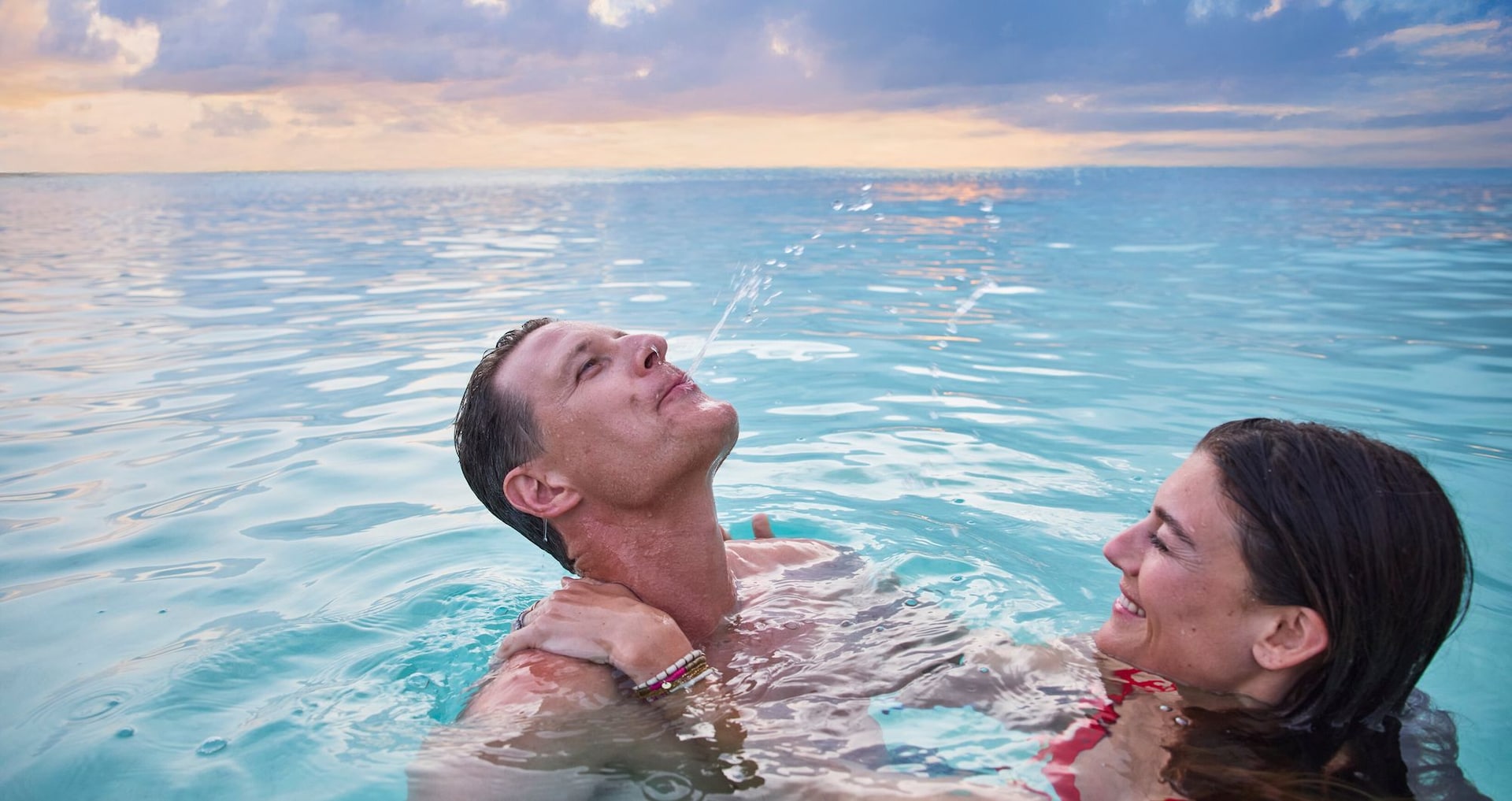 Web-Version-BTC-Lifestyle-Ocean-Sunset-Couple-1