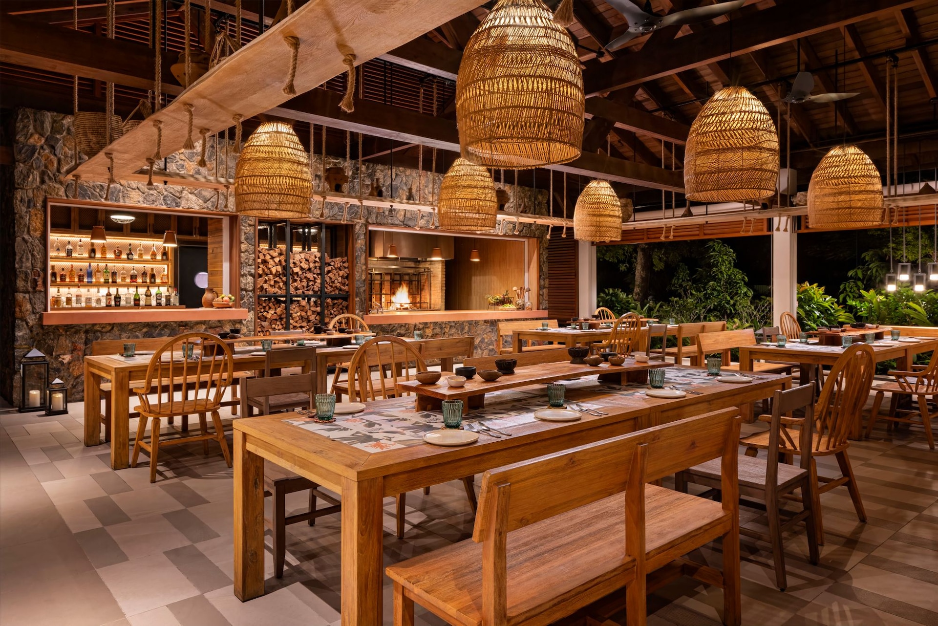 JPG-Version-SLU-Restaurant-Buccan-Interior