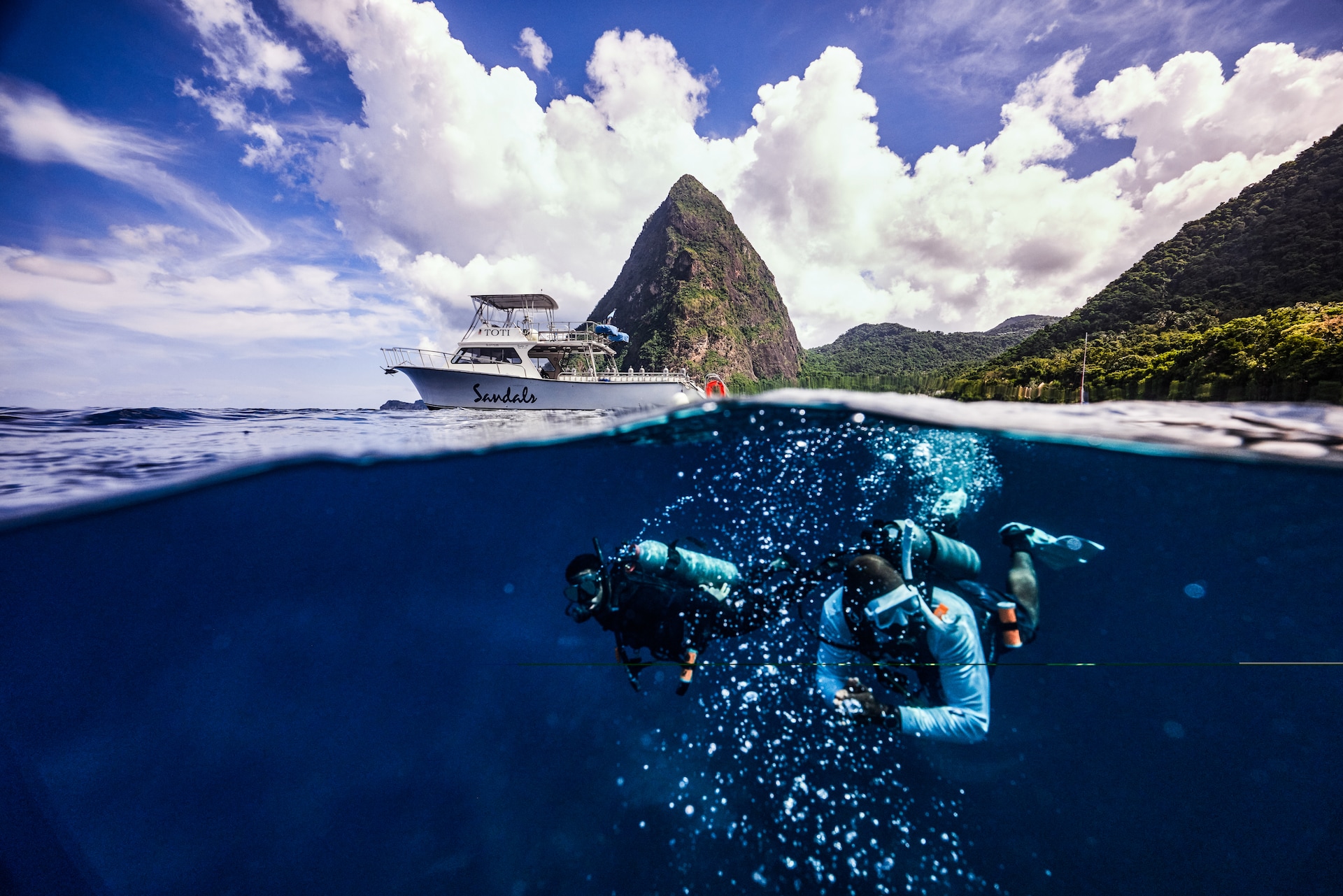 Saint-Lucia-Scuba-PADI-Land-Ocean-Piton-Dive-Boat-10