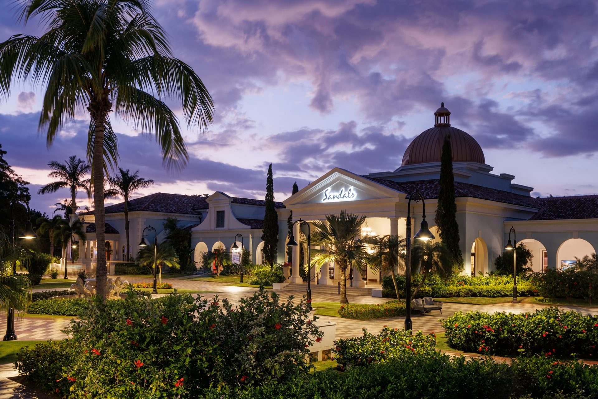 JPG Version-SSC-Grounds-Entrance-Night.jpg
