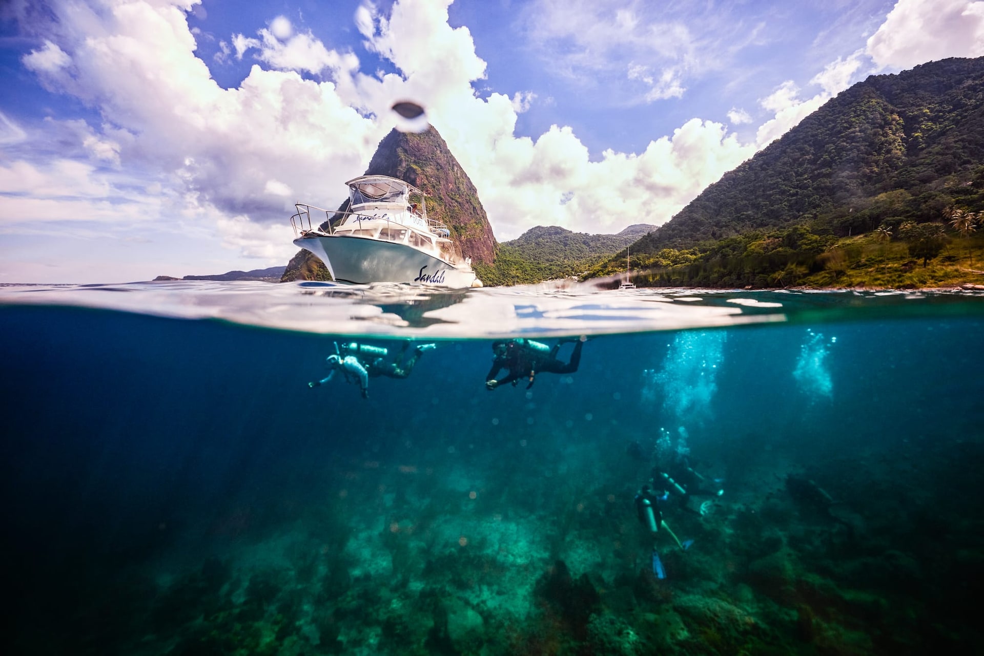 Saint-Lucia-Scuba-PADI-Land-Ocean-Piton-Dive-Boat-8.jpg