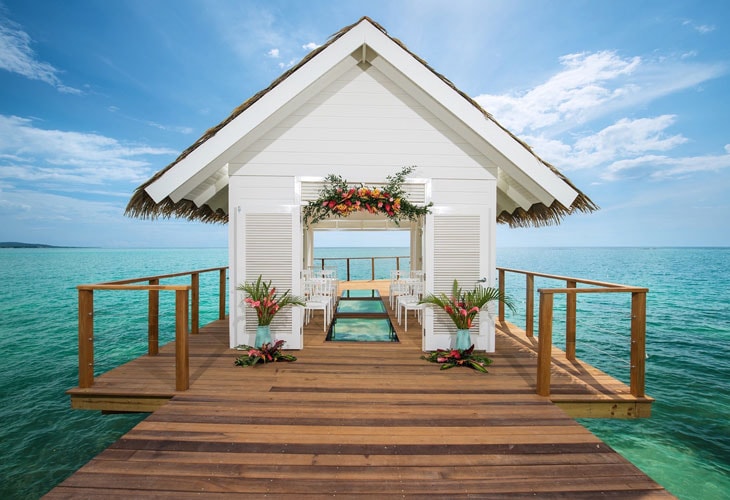 sandals resorts 777 deals