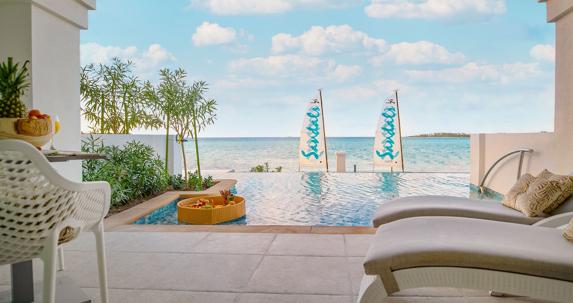 SANDALS Royal Bahamian All Inclusive - Swimp Up Suite 