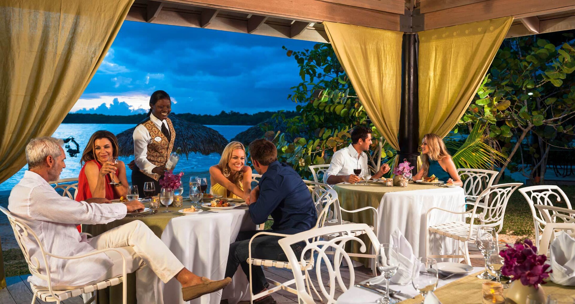 Sandals South Coast Luxury Resort - Couples Beach Dining 