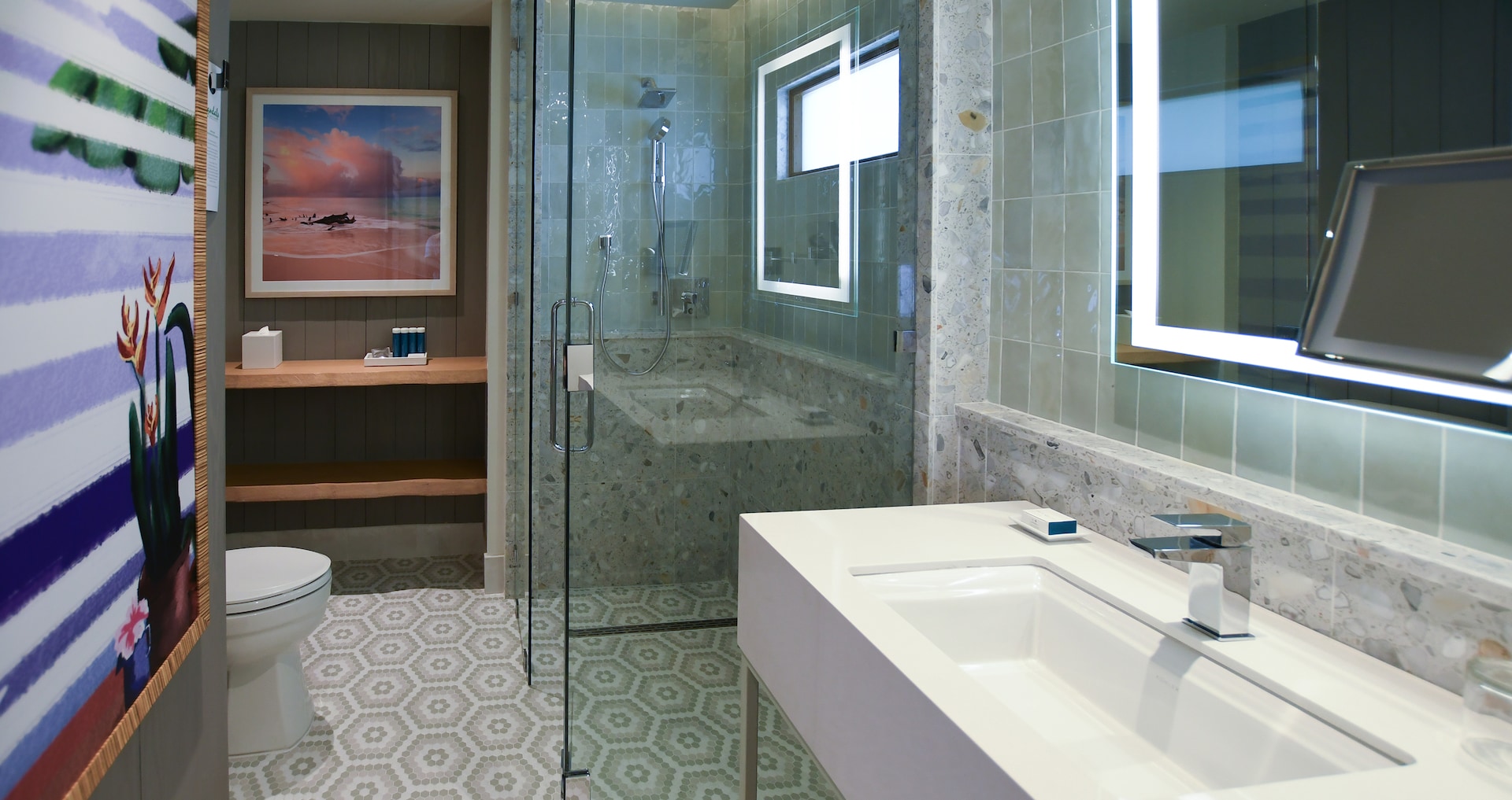 Grande Antigua Resort & Spa - Sunset Bluff Poolside Club Level Room