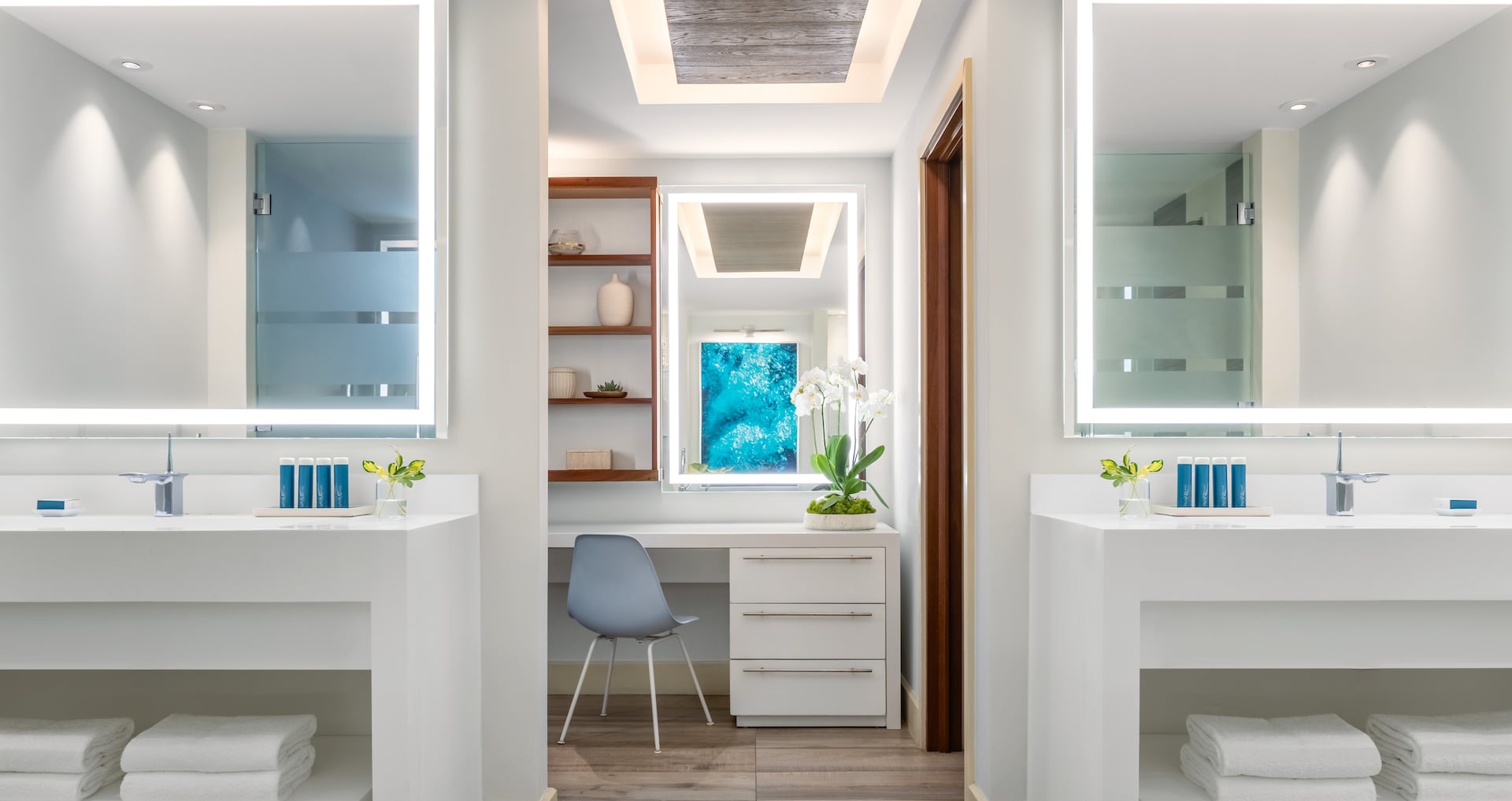 Royal Barbados - Beachfront One Bedroom Skypool Butler Suite w/ Balcony Tranquility Soaking Tub