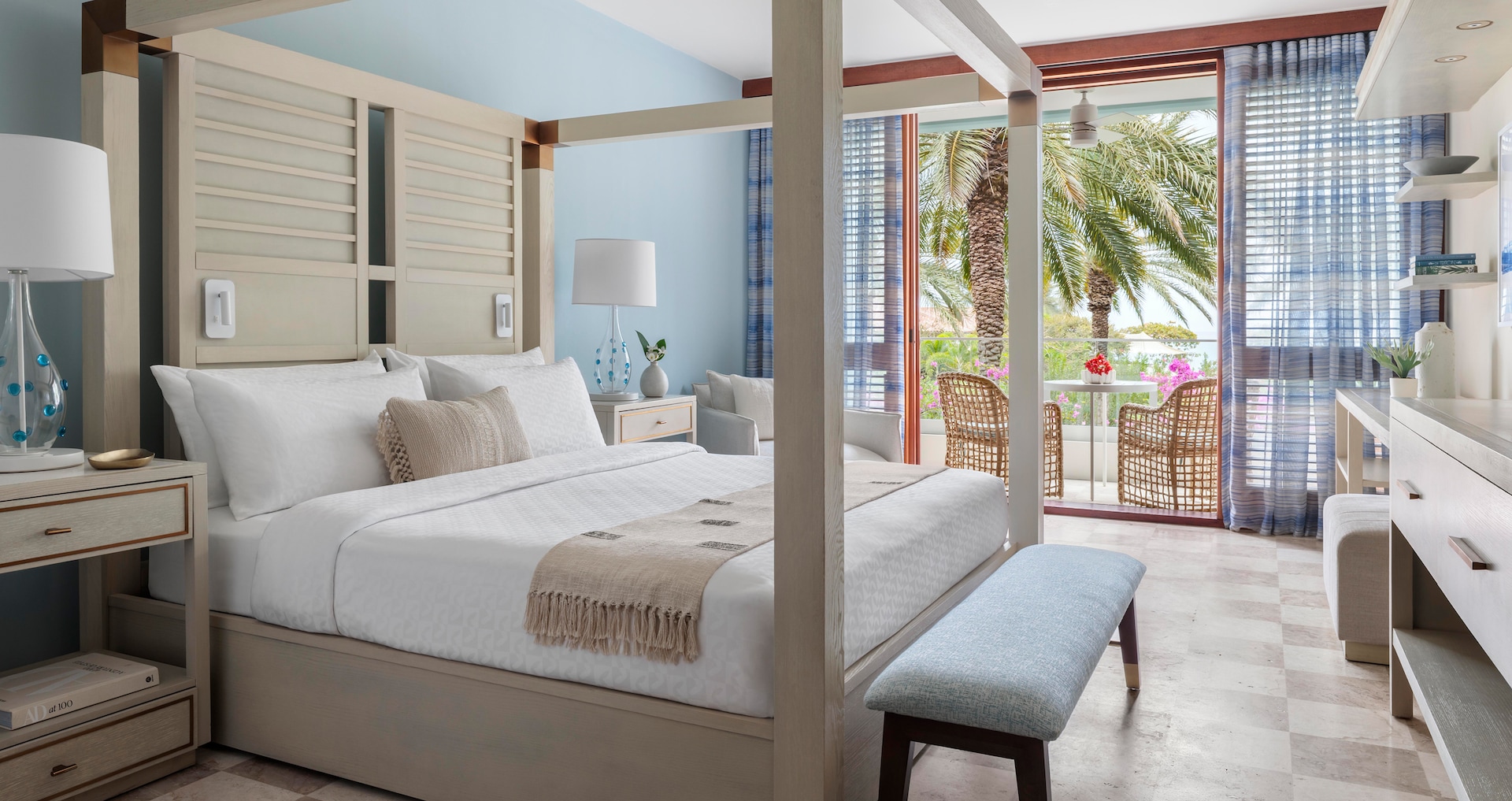 Royal Curaçao - Subi Club Level Room