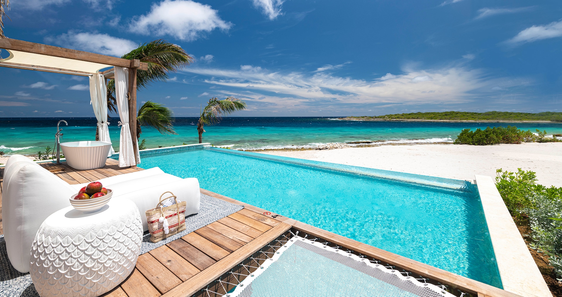 Royal Curaçao - Awa Seaside Butler Bungalow with Private Pool