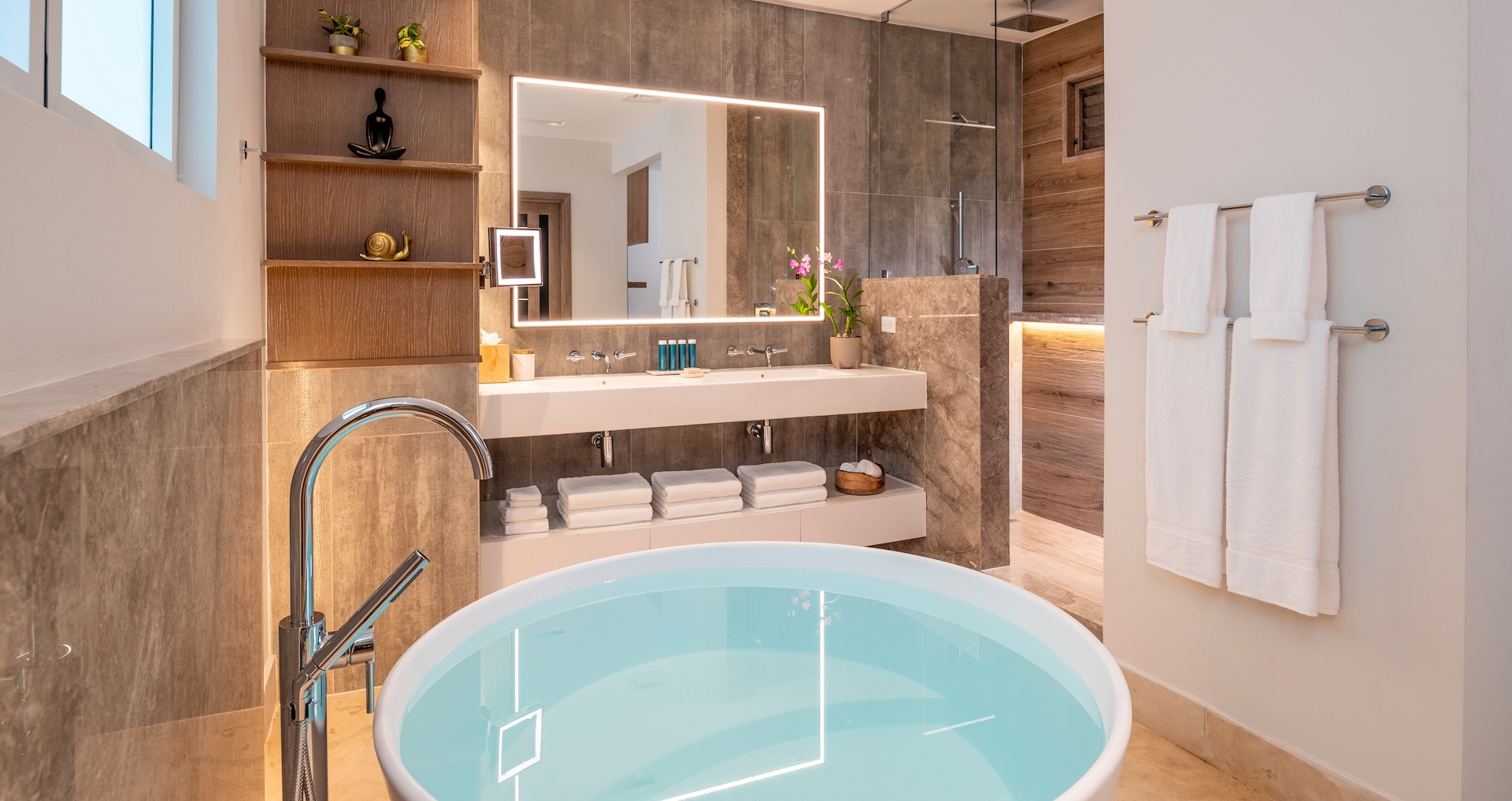 Dunn’s River - Tufa Terrace Swim-up One Bedroom Butler Suite w/ Patio Tranquility Soaking Tub