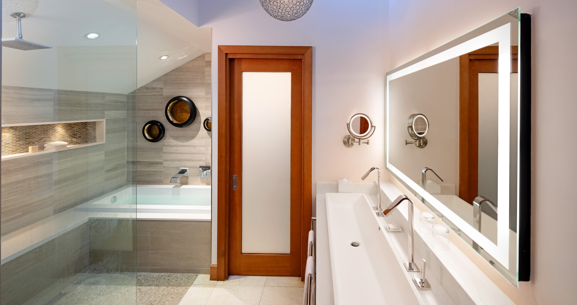 Negril - Longshore Beachfront Two-Story One Bedroom Butler Villa Suite w/ Tranquility Soaking Tub