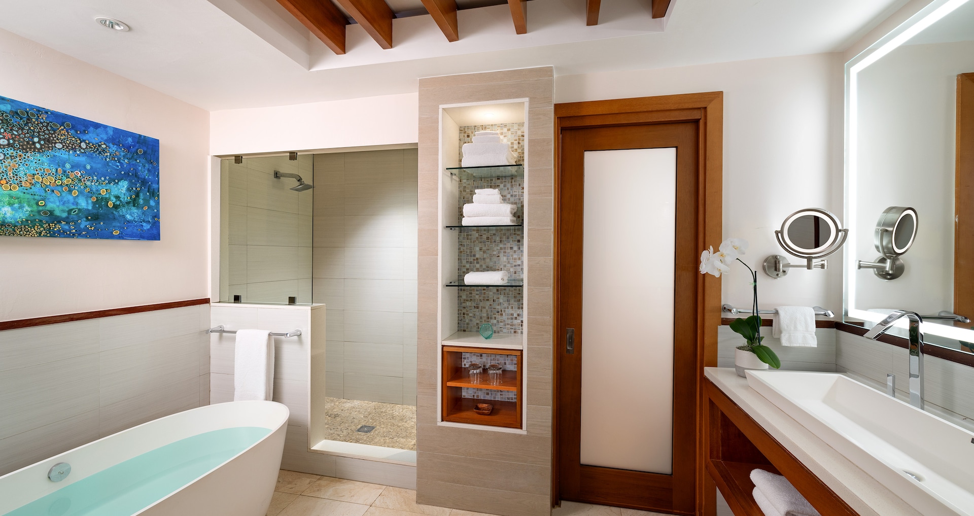 Negril - Longshore Beachfront Walkout Grande Luxe Club Level Room w/ Patio Tranquility Soaking Tub