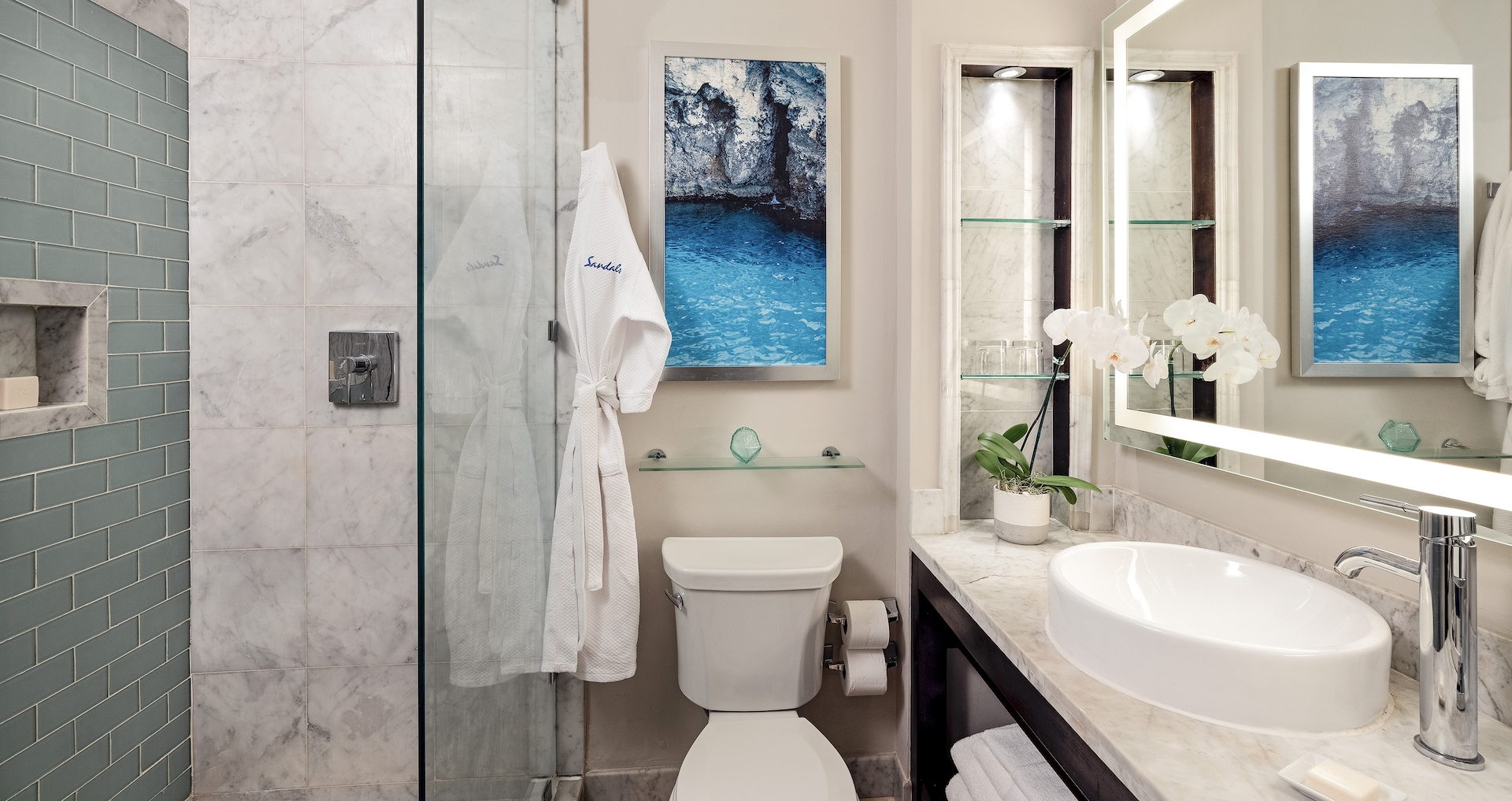 Negril - Paradise Beachfront Walkout Club Level Room