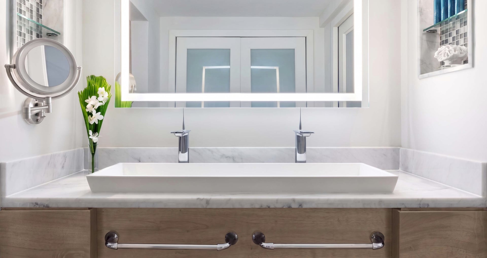 Caribbean Cay Resort & Private Island - Windsor Beachfront Club Room w/ Balcony Tranquility Soaking Tub