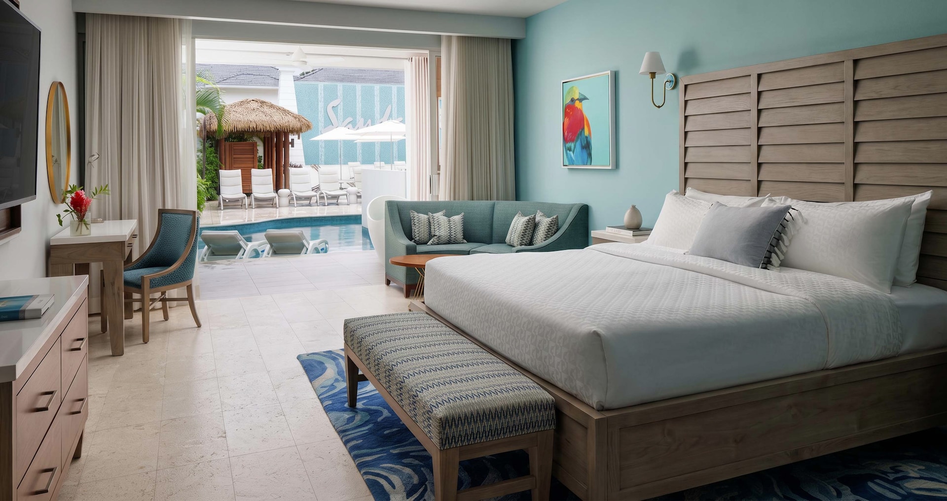 Caribbean Cay Resort & Private Island - Crystal Lagoon Hideaway Swim-up Club Level Jr. Suite w/Patio Tranquility Soaking Tub
