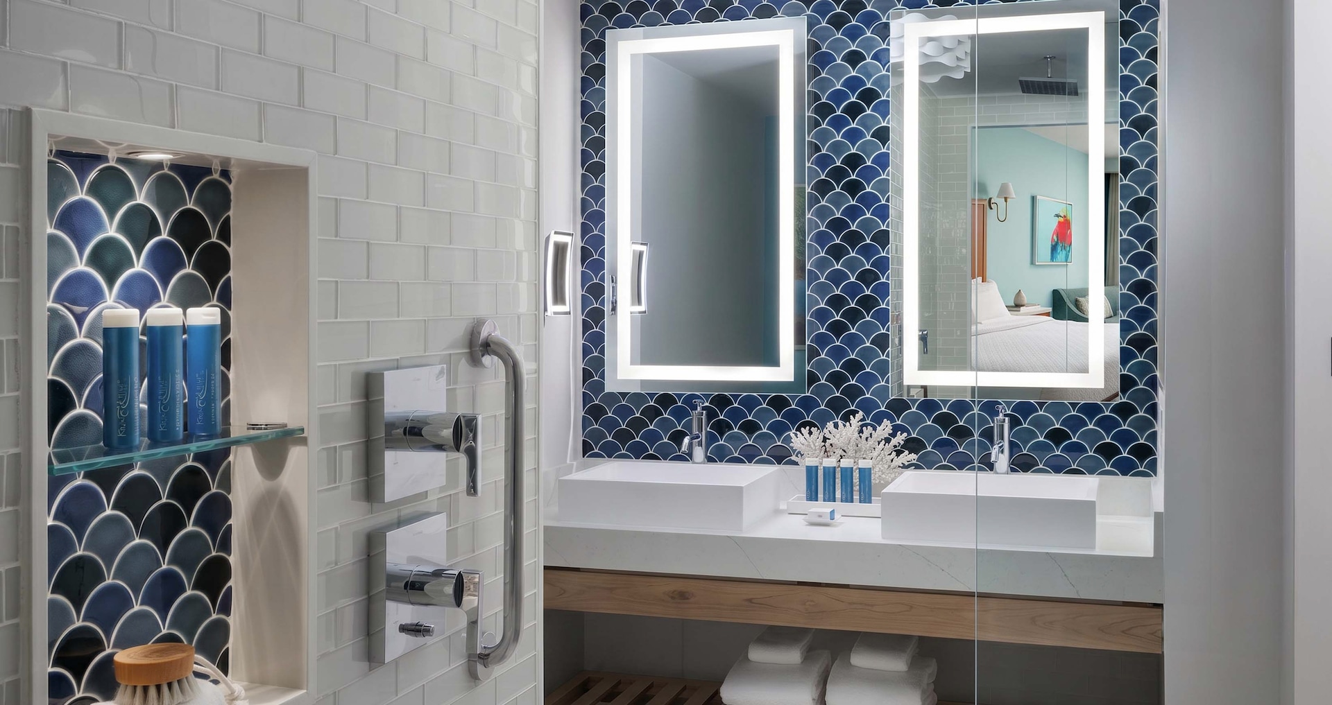 Caribbean Cay Resort & Private Island - Crystal Lagoon Hideaway Swim-up Club Level Jr. Suite w/Patio Tranquility Soaking Tub