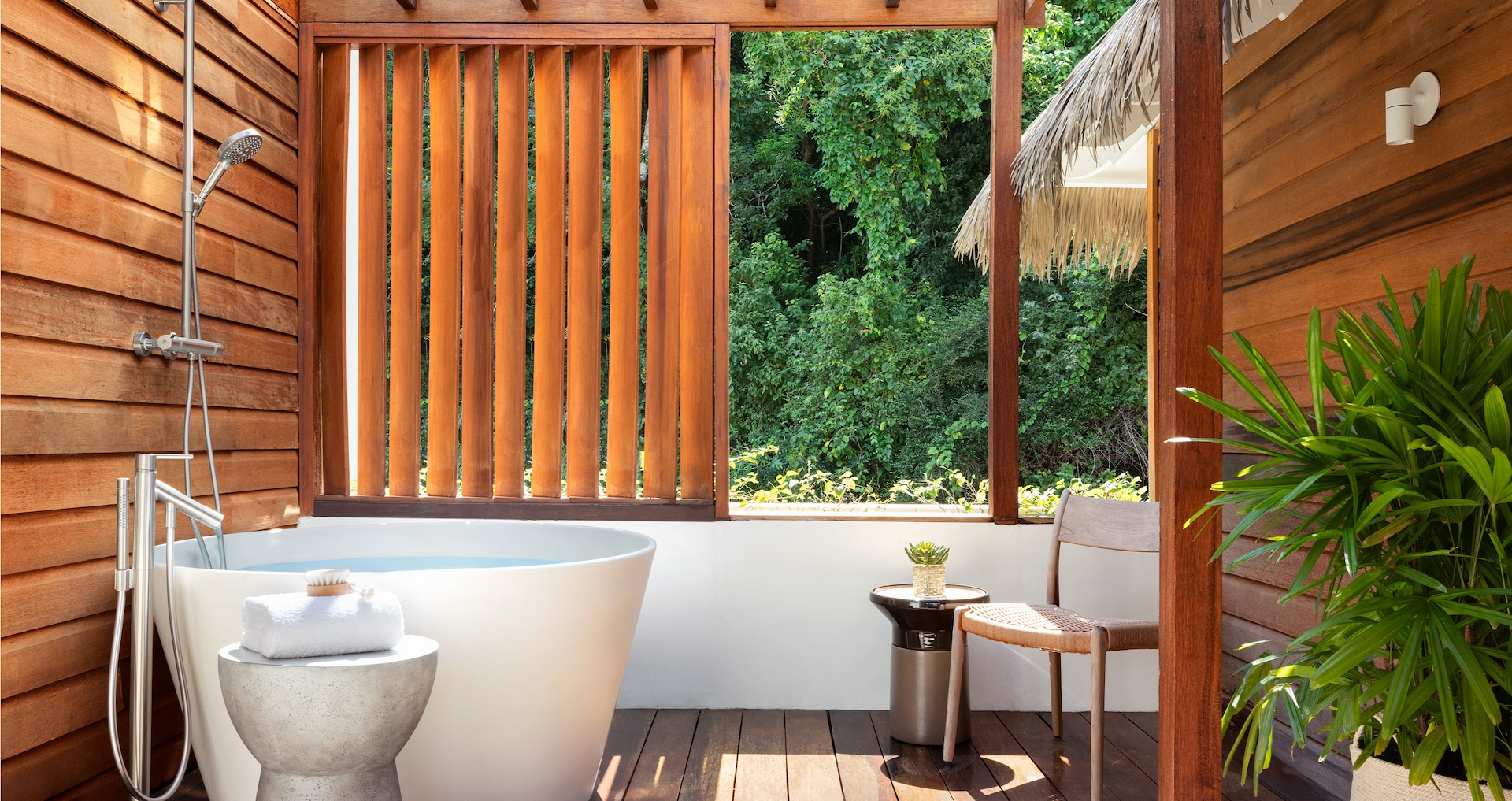 Saint Vincent - Vincy Overwater Two-Story Villa