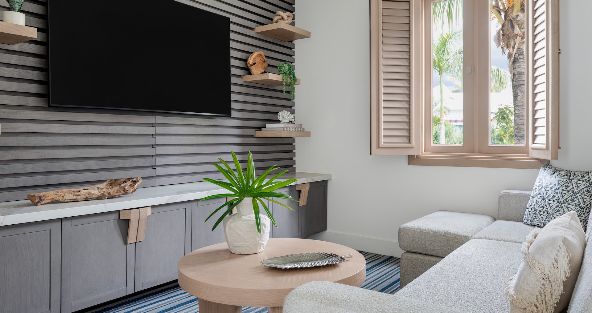 Saint Vincent - Beachfront One-Bedroom Butler Villa Suite with Media Room and Private Pool