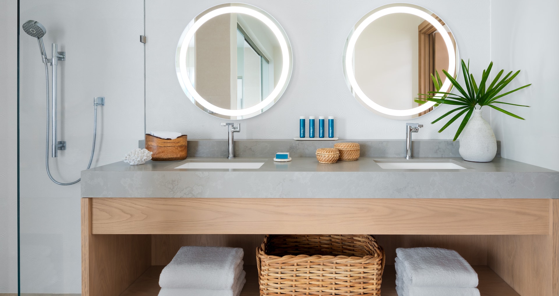 Saint Vincent - Beachfront One-Bedroom Butler Villa Suite with Media Room and Private Pool