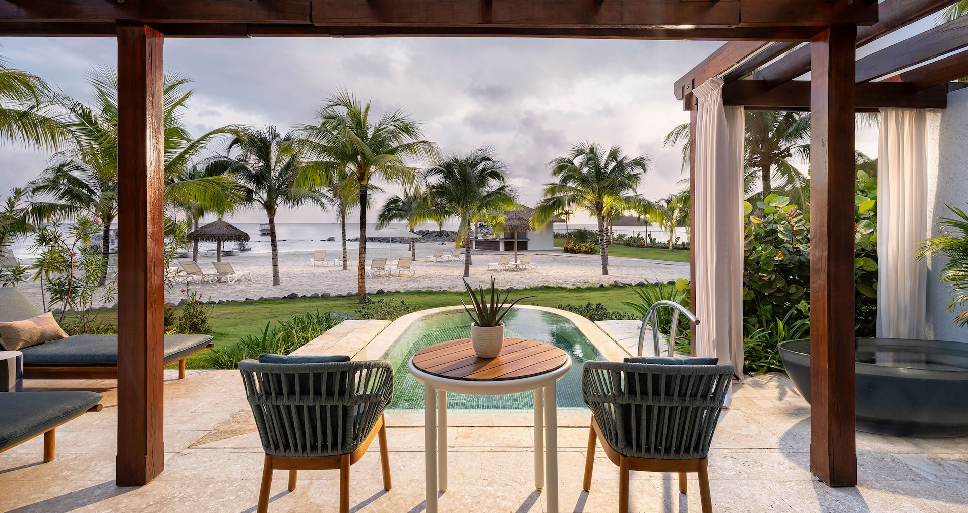 Saint Vincent - Beachfront Butler Villa Suite with Private Pool