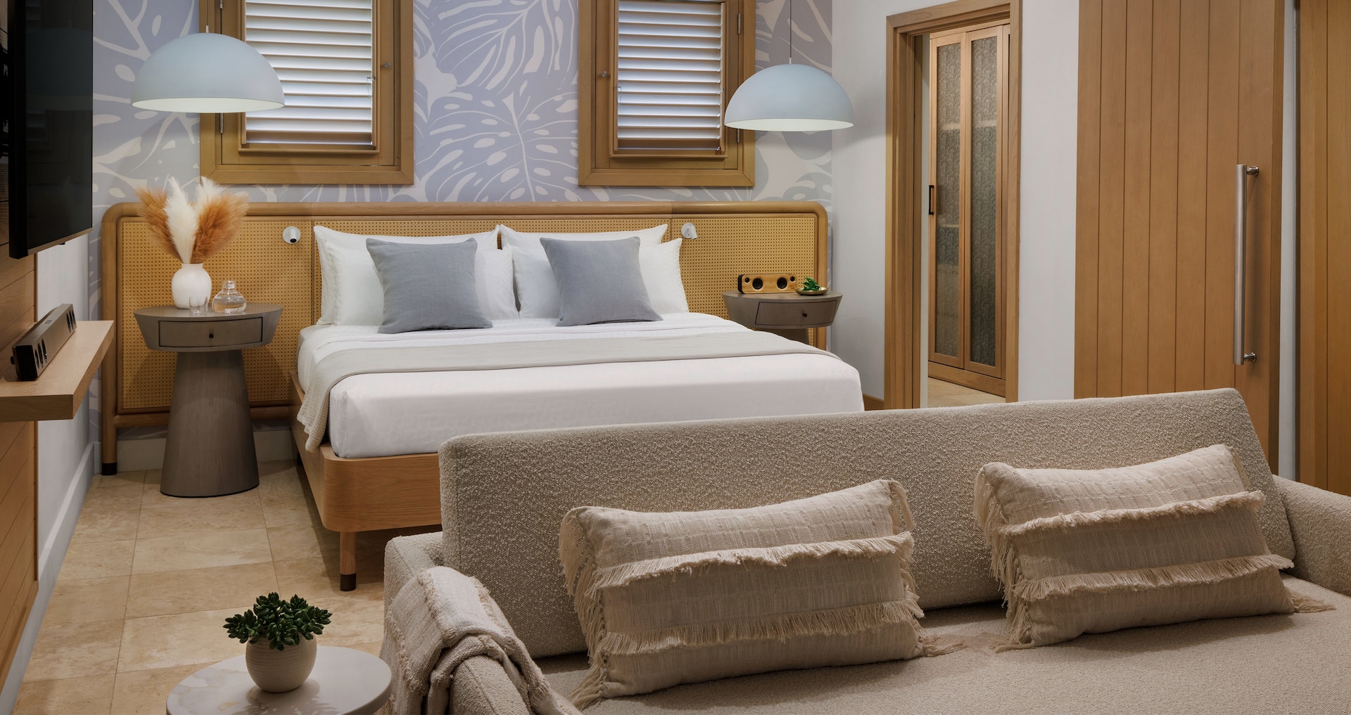 Saint Vincent - Beachfront Butler Villa Suite with Private Pool