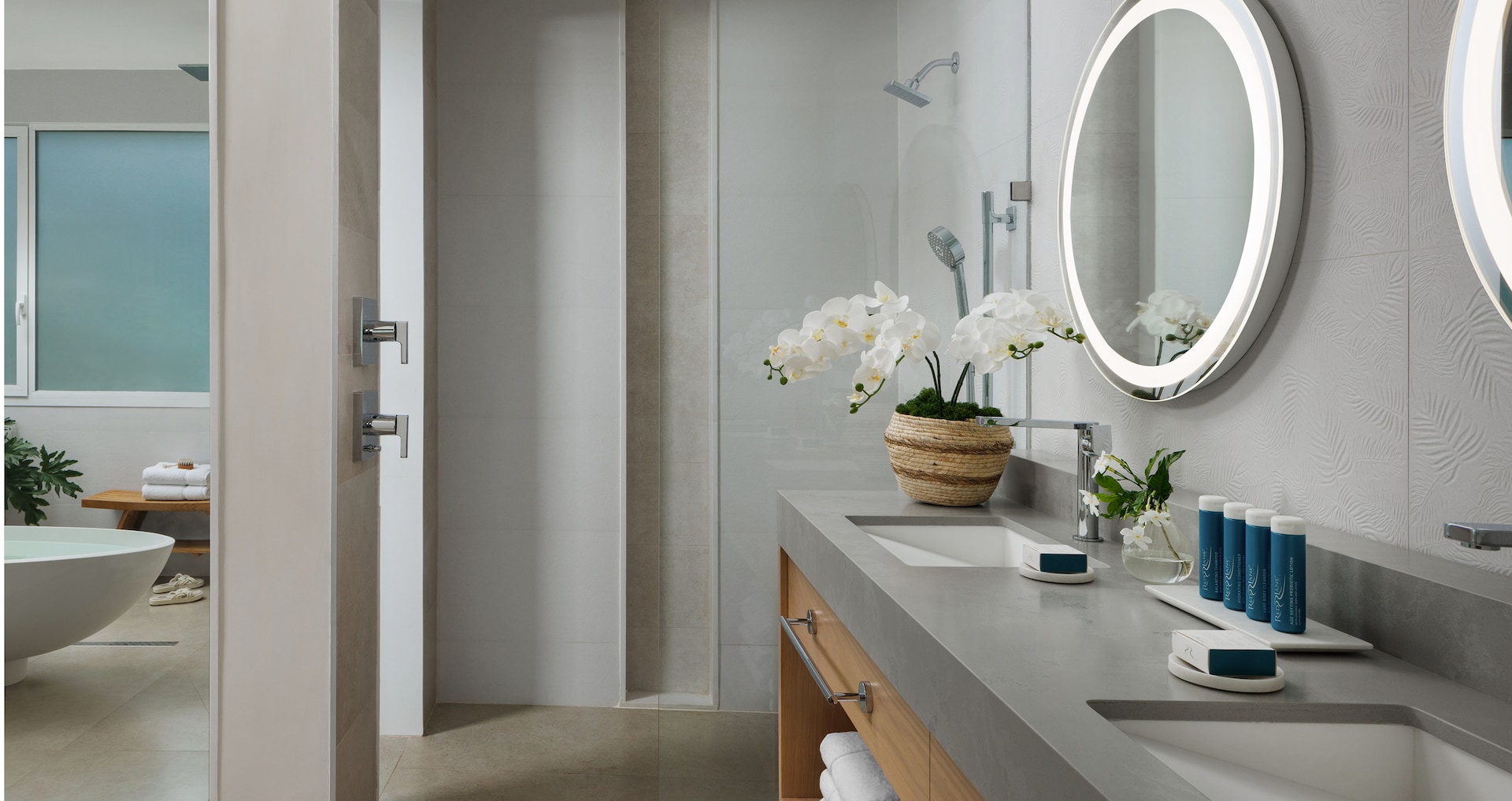 Saint Vincent - One-Bedroom Butler Villa Suite with Media Room and Private Pool