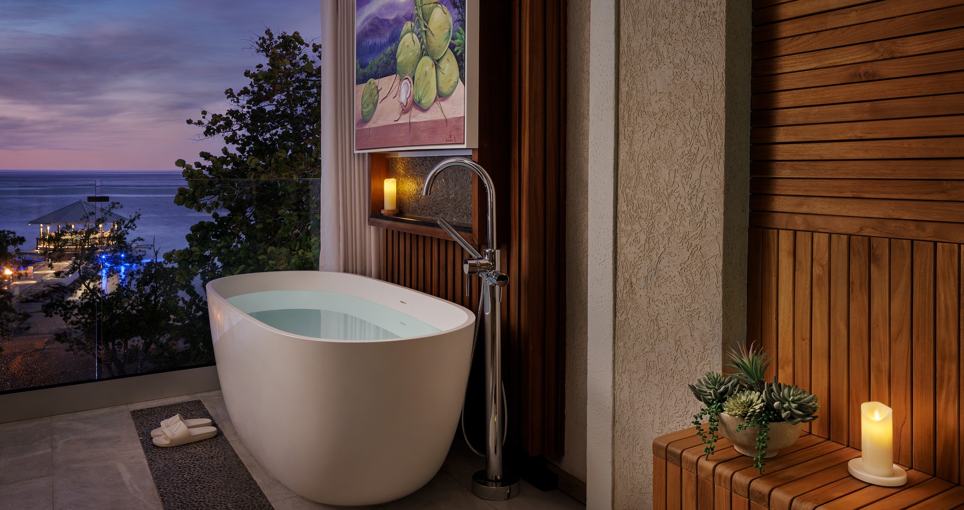 South Coast Jamaica - Longbeach Beachfront One Bedroom Butler Suite w/ Balcony Tranquility Soaking Tub