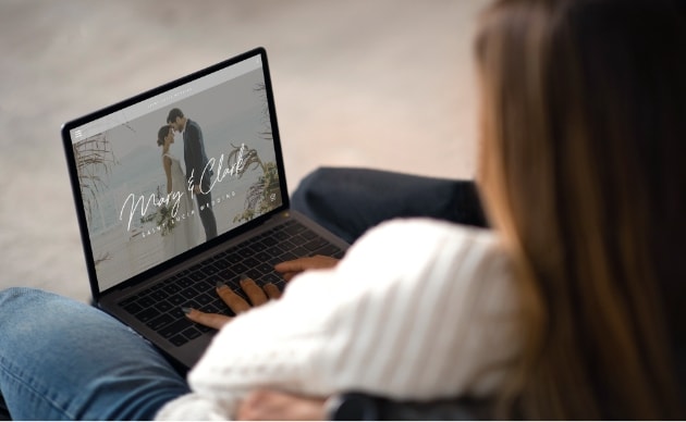 Wedding Registry & Custom Website